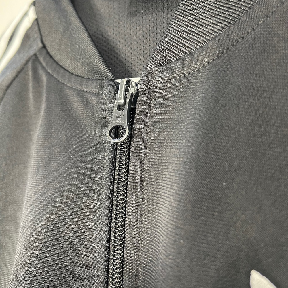 Adidas superstar jacket - Picture 2 of 6